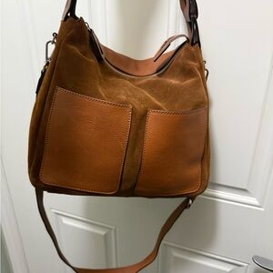 Elegant Tan and Brown Shoulder Bag